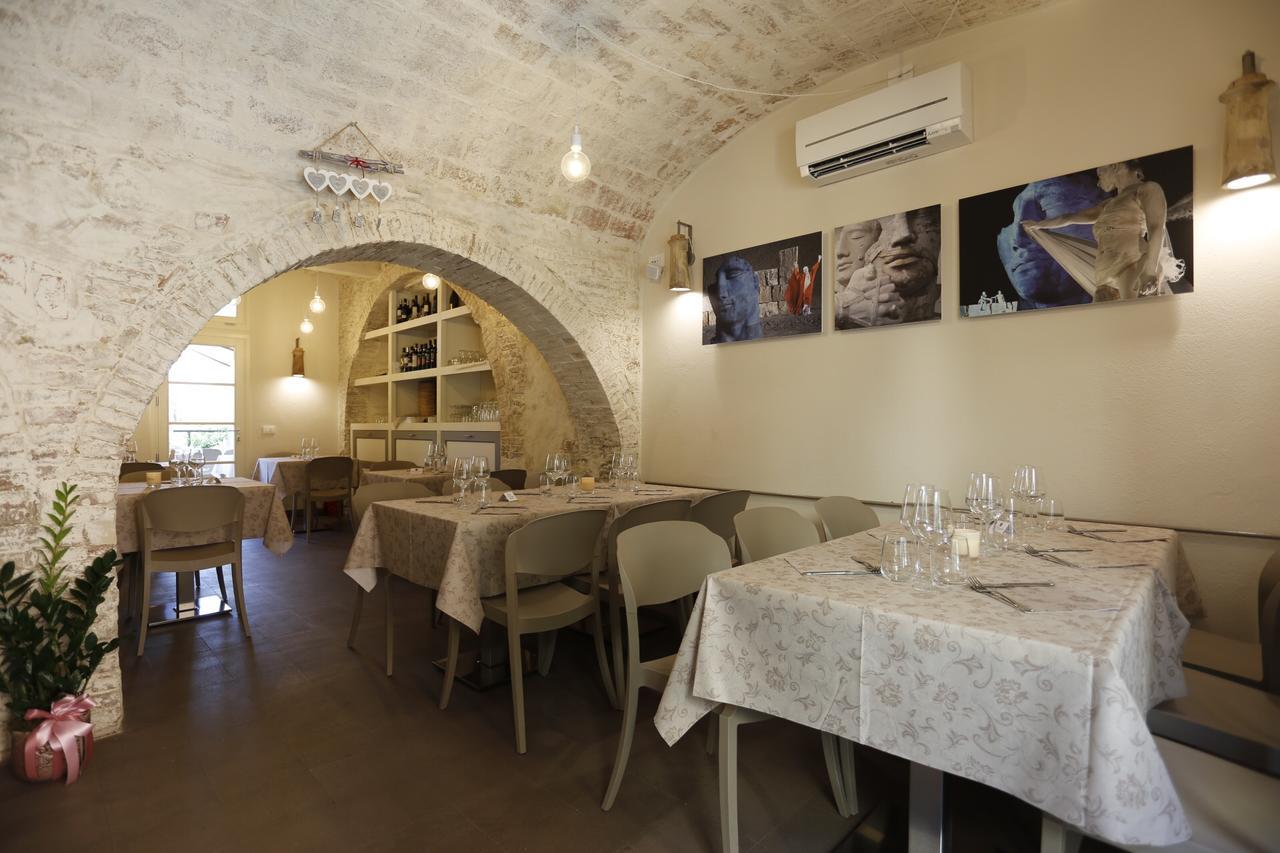 Il Maramaldo Bed&Breakfast-Restaurant Lajatico Ngoại thất bức ảnh